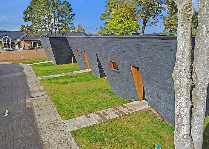 Sogaarden - & Socamp Hotel Sunds